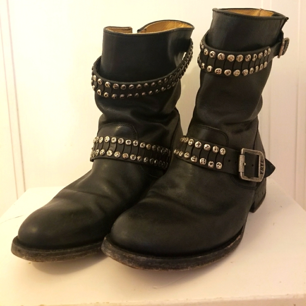 Frye size 8 black boots